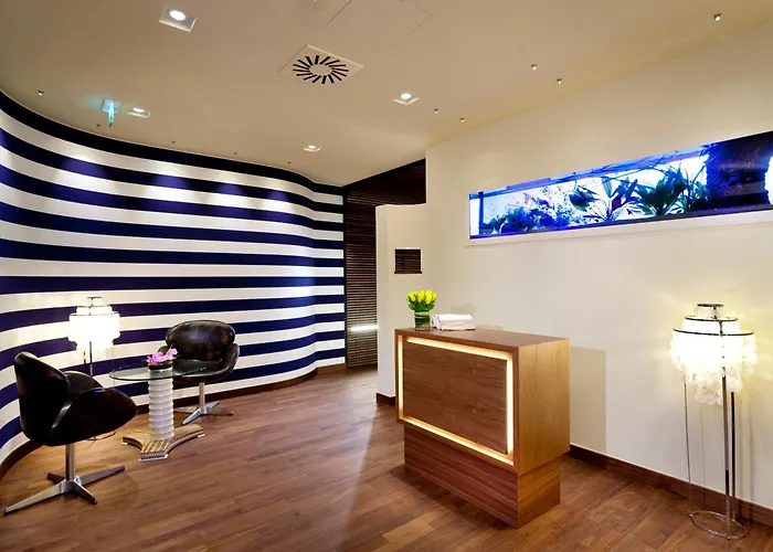Hotel Eurostars Grand 5*