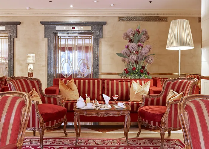 Eurostars Grand Отель 5*