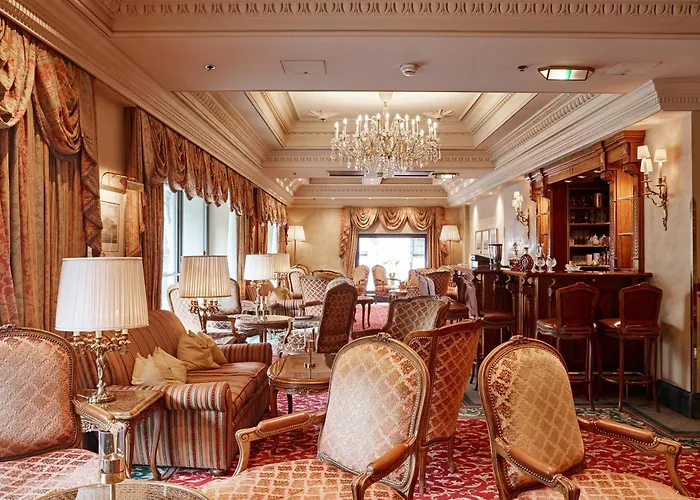Eurostars Grand Hotel